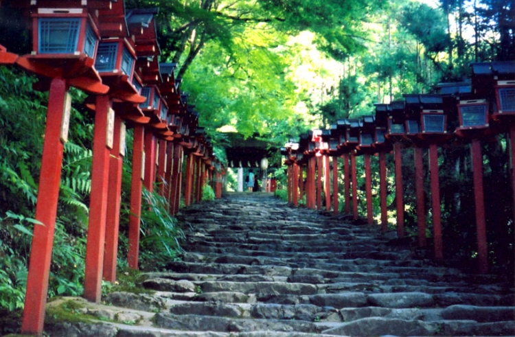 steps_in_kyoto_by_cdefelippo