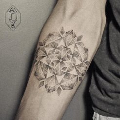 line-dotwork-geometric-tattoo-bicem-sinik-turkey-59